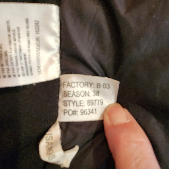 The North Face Gray/Black Goose Down Puffer Vest Size M Zip Pockets Cinch Waist - Picture 14 of 15